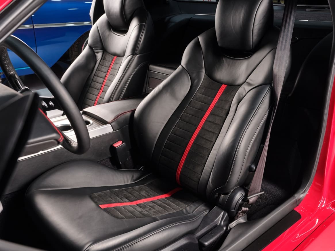 017 Custom Black leather seats with red stitching modernized pro touring 1985 chevy camaro